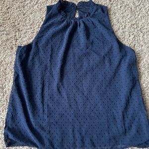 Boutique sleeveless shirt.  Size 2 XL.  Never worn